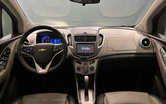 imagem-https://www.socarrao.com.br/sc-vehicle-images-prod/2803100/1791209941560-8288617_13_B_75a44cb125.jpeg