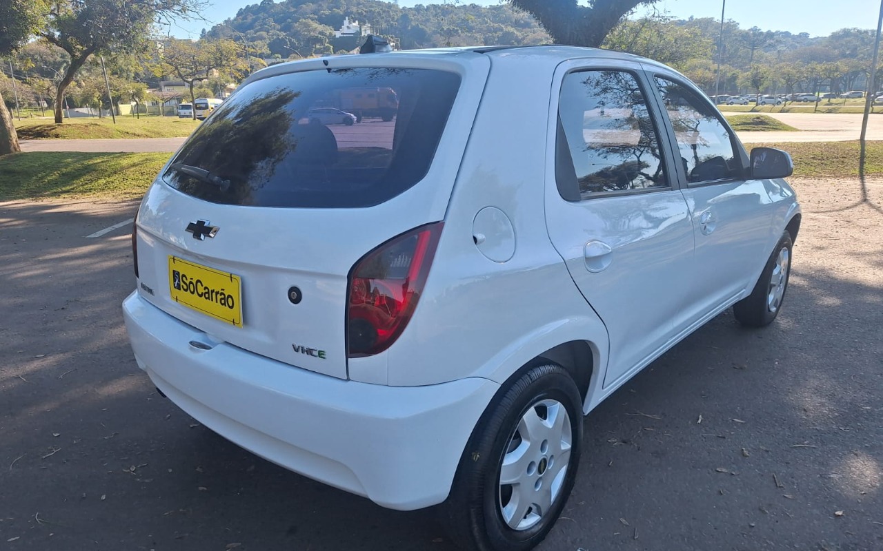 imagem-https://www.socarrao.com.br/sc-vehicle-images-prod/2803924/1785182544341-OWU4MDBiNDYtYTdiZS00NDFjLTgxZTItOGMyMDJhYmNkYzM5LmpwZw.jpg