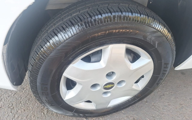 imagem-https://www.socarrao.com.br/sc-vehicle-images-prod/2803924/1785182546544-ZmNiNjlhODQtYjFhMC00ZDBhLWEzNzUtNzNhYTFlZmEzNmMxLmpwZw.jpg