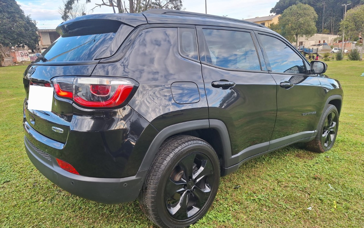 imagem-https://www.socarrao.com.br/sc-vehicle-images-prod/2803944/1785001110133-M2YxODc1ZGUtMGMyOS00Yzk2LWJmYzItMjJmYmZhOGQxZDM1LmpwZw.jpg