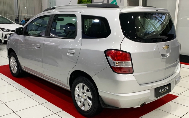 imagem-https://www.socarrao.com.br/sc-vehicle-images-prod/2804003/1784766004152-MDA1LmpwZw.jpg