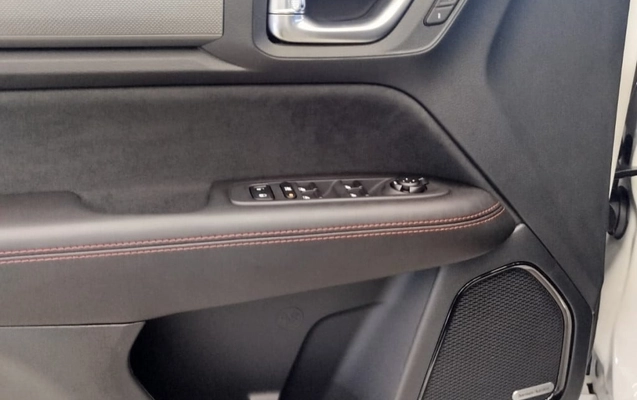 imagem-https://www.socarrao.com.br/sc-vehicle-images-prod/2813314/1784806619897-vehicle_image_1784806508_7850c4dedd64b71e656f6509c706e48c.jpeg