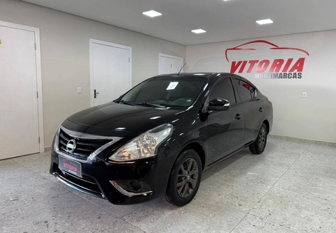Nissan VERSA SR 1.6 16V Flex Aut. 2020 Preto — foto 1 de 3
