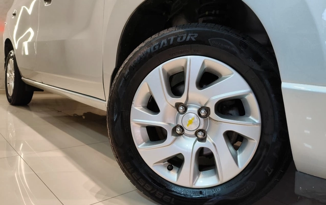 imagem-https://www.socarrao.com.br/sc-vehicle-images-prod/2813964/1784810063271-003_080cc705d2bb91e14ecc535b27f9a4fe.jpeg