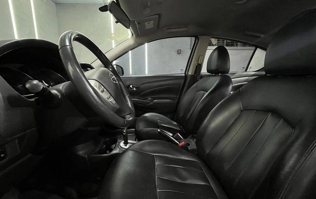 imagem-https://www.socarrao.com.br/sc-vehicle-images-prod/2814557/1788292273029-8306644_6_B_6be7185663.jpeg