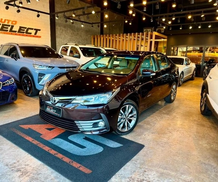 Toyota Corolla 2018 Marrom — foto 1 de 3