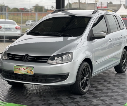 Volkswagen SpaceFox 2012 Prata — foto 1 de 3