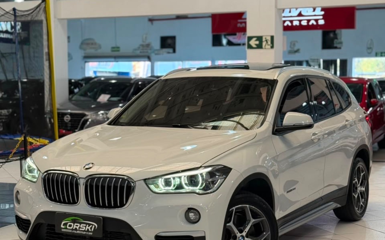 BMW X1 2017 Branco — foto 1 de 3