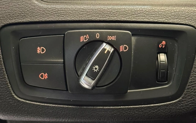 imagem-https://www.socarrao.com.br/sc-vehicle-images-prod/2814930/1784814145144-NDJlM2Y4ZDItMWVkNS00NTY1LTg5OTEtMjJkNDIwN2Q2M2YwLmpwZWc.jpeg