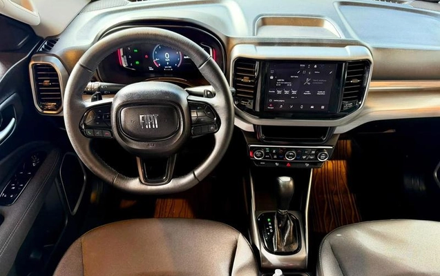 imagem-https://www.socarrao.com.br/sc-vehicle-images-prod/2814978/1784814314999-8307183_11_B_17e7d954e2.jpeg
