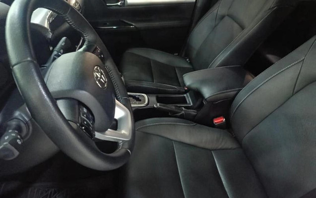 imagem-https://www.socarrao.com.br/sc-vehicle-images-prod/2815058/1789657646543-8270169_11_B_8c744524cf.jpeg