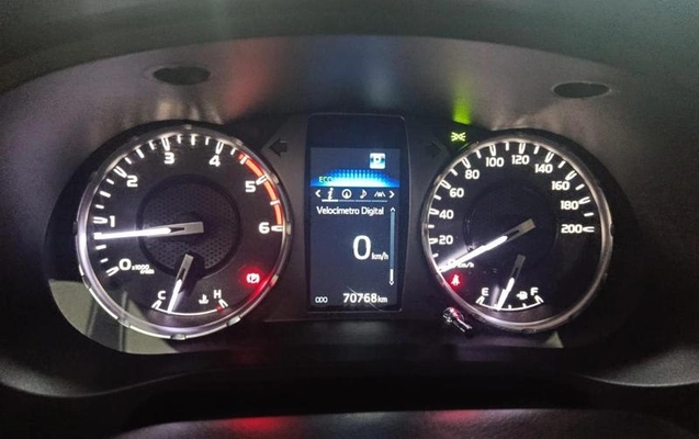 imagem-https://www.socarrao.com.br/sc-vehicle-images-prod/2815058/1789657646549-8270169_14_B_928f74ca91.jpeg