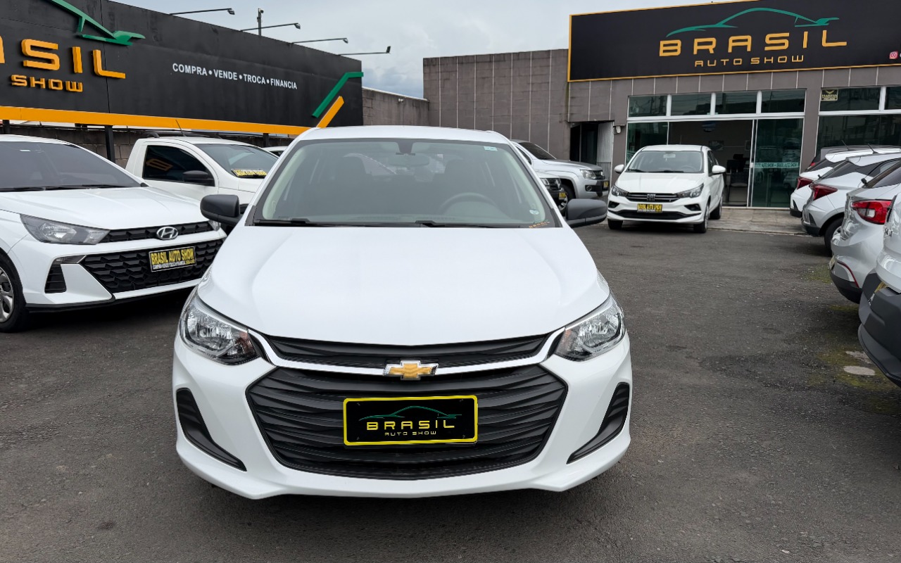 Chevrolet Onix Hatch 1.0 12V Flex 5P Mec. - foto 3