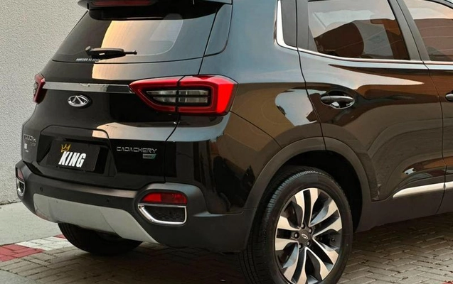 imagem-https://www.socarrao.com.br/sc-vehicle-images-prod/2815247/1785963656533-8307322_13_B_09b84cbb9a.jpeg