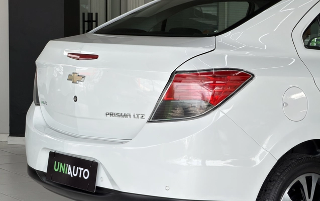 imagem-https://www.socarrao.com.br/sc-vehicle-images-prod/2815357/1784816070308-003_33c6a67a98a0b7519760a464f6a1c920.jpeg