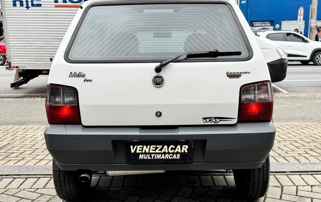 imagem-https://www.socarrao.com.br/sc-vehicle-images-prod/2815447/1785345726172-8307093_14_B_a49077b0b7.jpeg