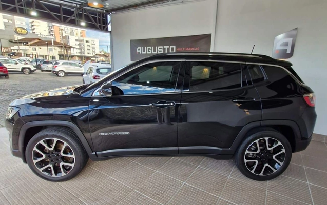 imagem-https://www.socarrao.com.br/sc-vehicle-images-prod/2815547/1789583587882-1058e849550c497d96756b5261a631cc_1784816609844.jpg