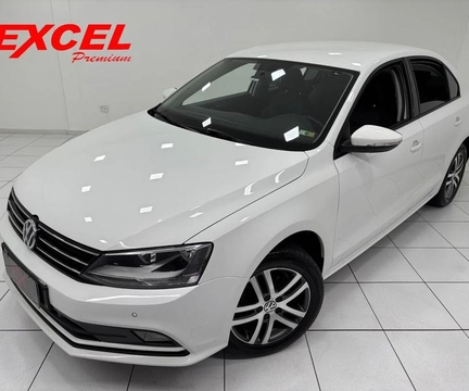 Volkswagen Jetta 2016 Branco — foto 1 de 3
