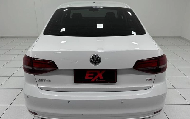 imagem-https://www.socarrao.com.br/sc-vehicle-images-prod/2815628/1789470459503-8307574_3_B_16020a6516.jpeg