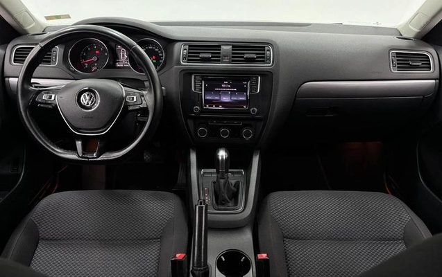 imagem-https://www.socarrao.com.br/sc-vehicle-images-prod/2815628/1789470459504-8307574_11_B_5932e6e2bd.jpeg