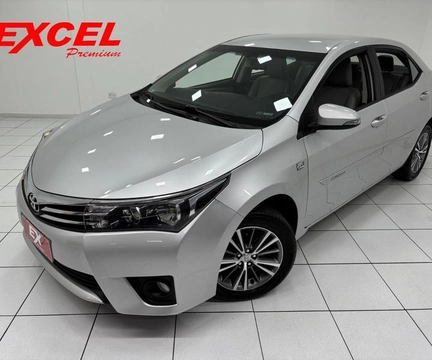 Toyota Corolla 2015 Prata — foto 1 de 3