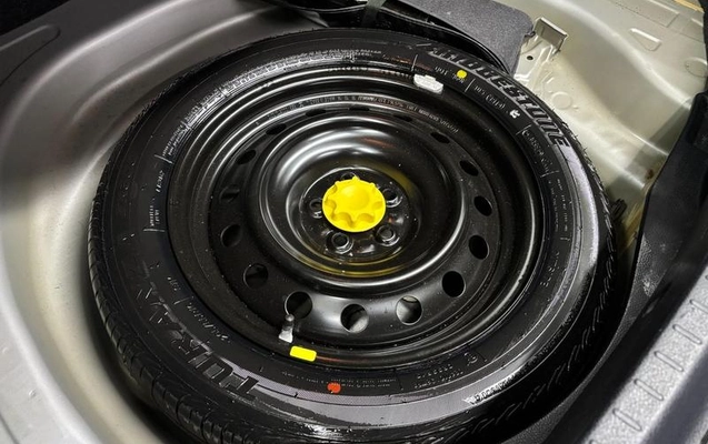 imagem-https://www.socarrao.com.br/sc-vehicle-images-prod/2815659/1788443168723-8307590_13_B_c5b9b304f0.jpeg