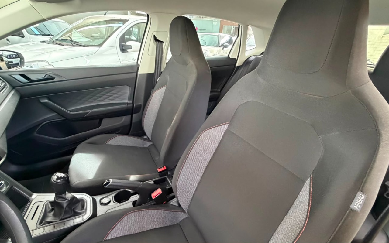 imagem-https://www.socarrao.com.br/sc-vehicle-images-prod/2815731/1784817652401-V2hhdHNBcHAgSW1hZ2UgMjAyNi0wNy0yMyBhdCAxMS4yOS4xMy5qcGVn.jpeg