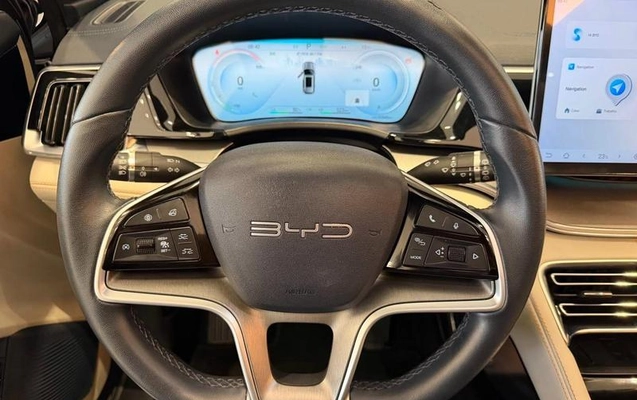 imagem-https://www.socarrao.com.br/sc-vehicle-images-prod/2815829/1788956146884-8307328_19_B_77335e485d.jpeg