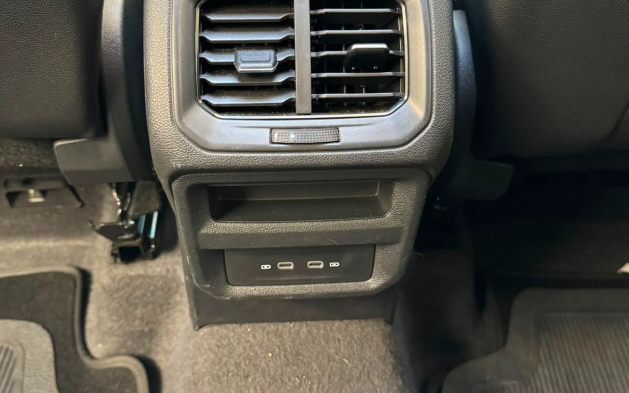 imagem-https://www.socarrao.com.br/sc-vehicle-images-prod/2815971/1784818608779-V2hhdHNBcHAgSW1hZ2UgMjAyNi0wNy0yMiBhdCAxNC4xMi41NiAoMSkuanBlZw.jpeg