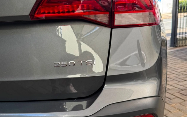 imagem-https://www.socarrao.com.br/sc-vehicle-images-prod/2815971/1784818608978-V2hhdHNBcHAgSW1hZ2UgMjAyNi0wNy0yMiBhdCAxNC4xMi41Ni5qcGVn.jpeg