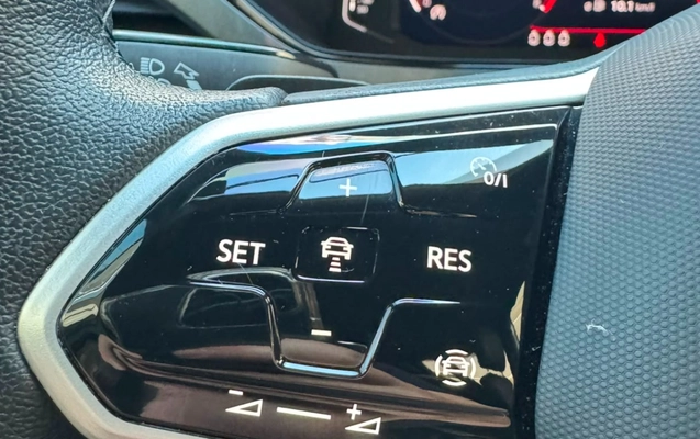 imagem-https://www.socarrao.com.br/sc-vehicle-images-prod/2815971/1784818609138-V2hhdHNBcHAgSW1hZ2UgMjAyNi0wNy0yMiBhdCAxNC4xMi41NyAoMSkuanBlZw.jpeg