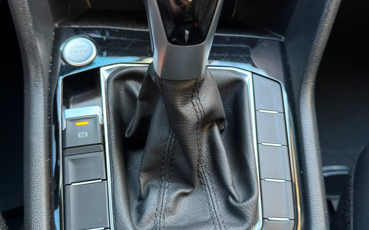 imagem-https://www.socarrao.com.br/sc-vehicle-images-prod/2815971/1784818609265-V2hhdHNBcHAgSW1hZ2UgMjAyNi0wNy0yMiBhdCAxNC4xMi41NyAoMykuanBlZw.jpeg