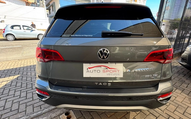 imagem-https://www.socarrao.com.br/sc-vehicle-images-prod/2815971/1784818609734-V2hhdHNBcHAgSW1hZ2UgMjAyNi0wNy0yMiBhdCAxNC4xMy4wMCAoMSkuanBlZw.jpeg