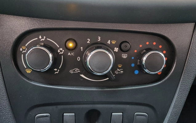 imagem-https://www.socarrao.com.br/sc-vehicle-images-prod/2816113/1784819358172-V2hhdHNBcHAgSW1hZ2UgMjAyNi0wNy0yMyBhdCAxMS4yMi41NCAoMSkuanBlZw.jpeg