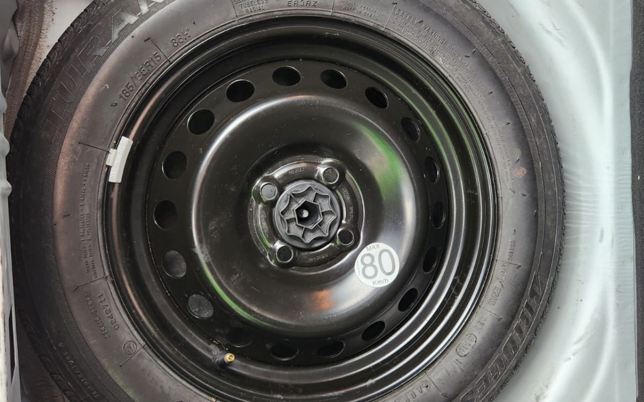 imagem-https://www.socarrao.com.br/sc-vehicle-images-prod/2816113/1784819358807-V2hhdHNBcHAgSW1hZ2UgMjAyNi0wNy0yMyBhdCAxMS4yMi41MSAoMSkuanBlZw.jpeg