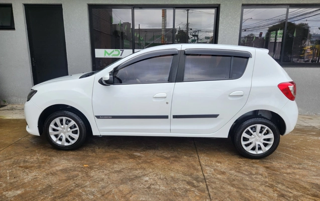 imagem-https://www.socarrao.com.br/sc-vehicle-images-prod/2816113/1784819358943-V2hhdHNBcHAgSW1hZ2UgMjAyNi0wNy0yMyBhdCAxMS4yMi41MCAoMSkuanBlZw.jpeg