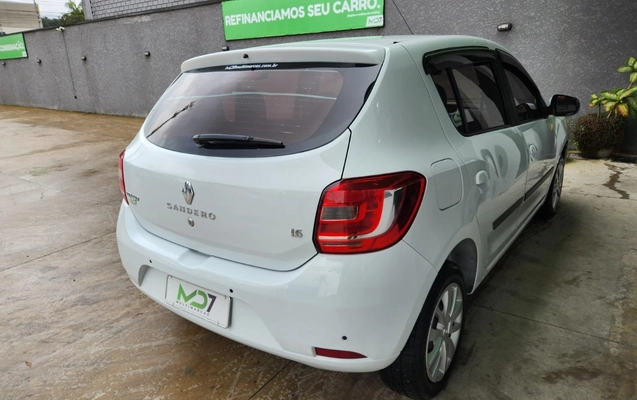 imagem-https://www.socarrao.com.br/sc-vehicle-images-prod/2816113/1784819359211-V2hhdHNBcHAgSW1hZ2UgMjAyNi0wNy0yMyBhdCAxMS4yMi41MCAoNCkuanBlZw.jpeg
