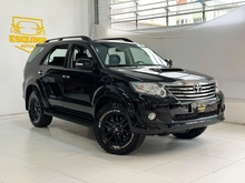 imagem de SRV D4-D 4x4 3.0 TDI Dies. Aut
