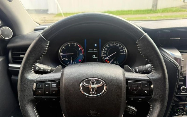 imagem-https://www.socarrao.com.br/sc-vehicle-images-prod/2816360/1788204229570-8303225_11_B_b94844b1c0.jpeg