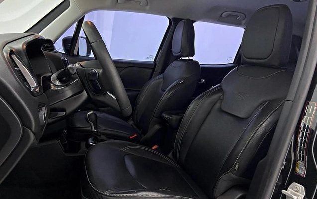 imagem-https://www.socarrao.com.br/sc-vehicle-images-prod/2816394/1787862017712-8258725_8_B_36011e9cf8.jpeg
