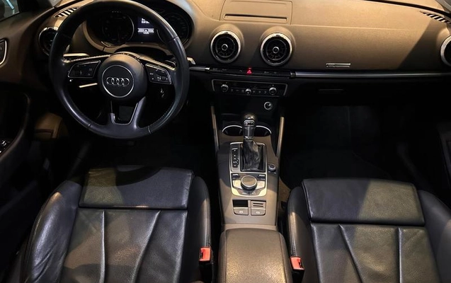 imagem-https://www.socarrao.com.br/sc-vehicle-images-prod/2816541/1784838766031-8307166_8_B_0adf6e212d.jpeg
