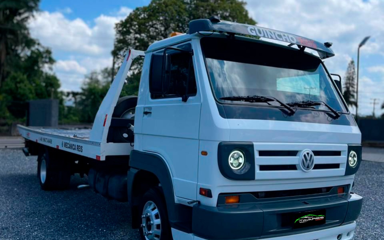 VOLKSWAGEN 8-150 E Delivery 2p (diesel) na cor Branco em Curitiba / PR - 2816578