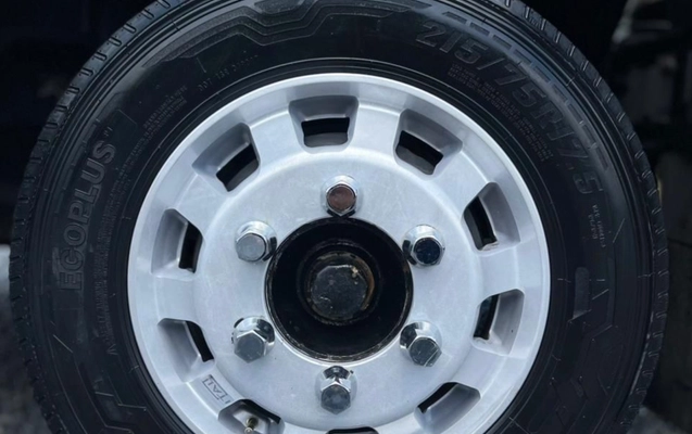 imagem-https://www.socarrao.com.br/sc-vehicle-images-prod/2816578/1784822050817-V2hhdHNBcHAgSW1hZ2UgMjAyNi0wMy0yMSBhdCAxMi4xMi41NCAoMSkuanBlZw.jpeg