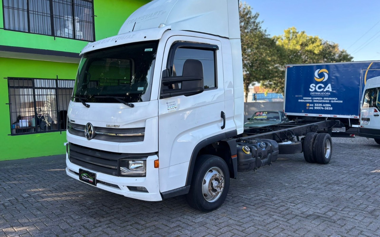 imagem-https://www.socarrao.com.br/sc-vehicle-images-prod/2816635/1784822394953-V2hhdHNBcHAgSW1hZ2UgMjAyNi0wMy0wNCBhdCAxMS4zOS4yMSAoMSkuanBlZw.jpeg