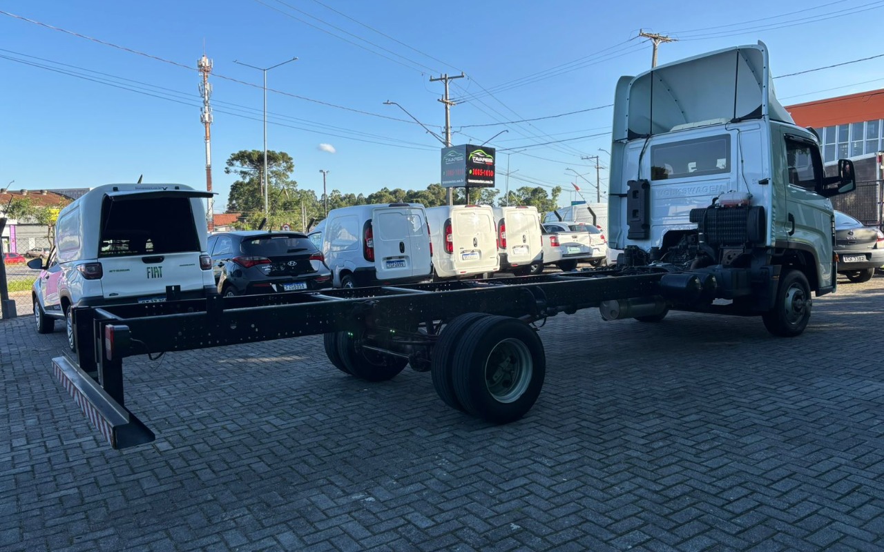 imagem-https://www.socarrao.com.br/sc-vehicle-images-prod/2816635/1784822395249-V2hhdHNBcHAgSW1hZ2UgMjAyNi0wMy0wNCBhdCAxMS4zOS4yMiAoMykuanBlZw.jpeg