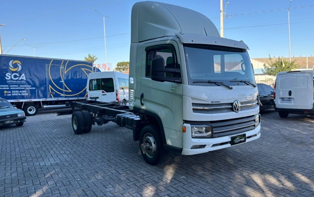 imagem-https://www.socarrao.com.br/sc-vehicle-images-prod/2816635/1784822395321-V2hhdHNBcHAgSW1hZ2UgMjAyNi0wMy0wNCBhdCAxMS4zOS4yMy5qcGVn.jpeg