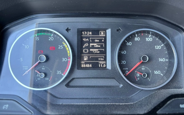 imagem-https://www.socarrao.com.br/sc-vehicle-images-prod/2816635/1784822395828-V2hhdHNBcHAgSW1hZ2UgMjAyNi0wMy0wNCBhdCAxMS4zOS4yNS5qcGVn.jpeg