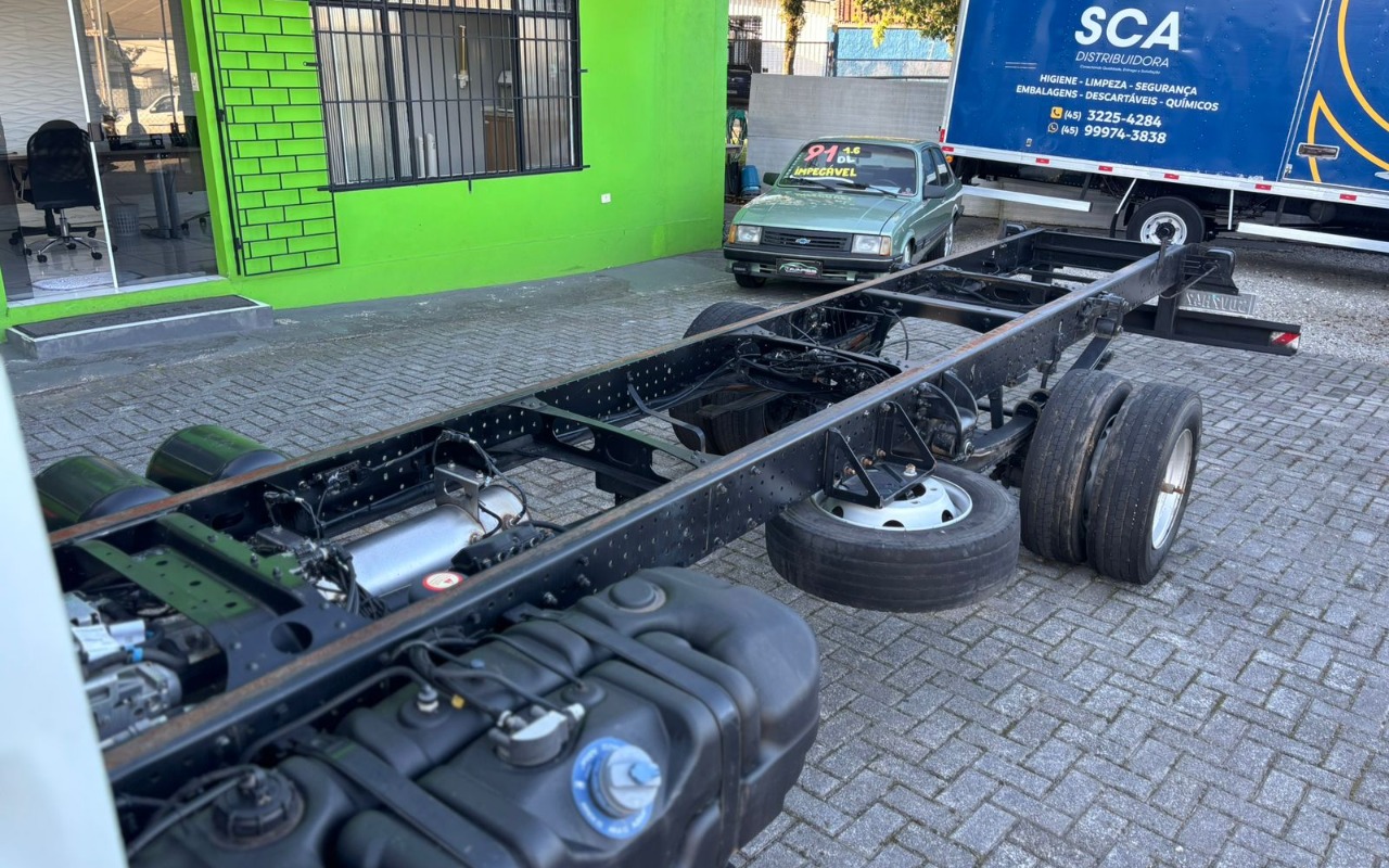 imagem-https://www.socarrao.com.br/sc-vehicle-images-prod/2816635/1784822396278-V2hhdHNBcHAgSW1hZ2UgMjAyNi0wMy0wNCBhdCAxMS4zOS4yNiAoMSkuanBlZw.jpeg