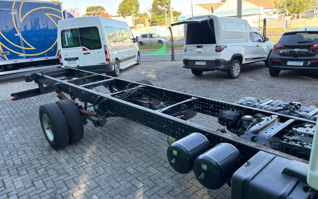imagem-https://www.socarrao.com.br/sc-vehicle-images-prod/2816635/1784822396375-V2hhdHNBcHAgSW1hZ2UgMjAyNi0wMy0wNCBhdCAxMS4zOS4yNiAoMikuanBlZw.jpeg