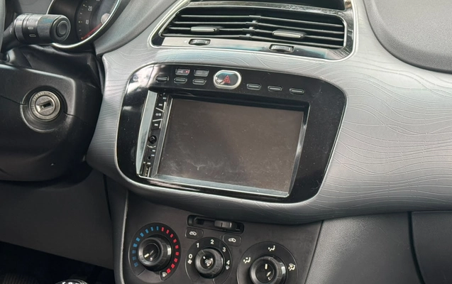 imagem-https://www.socarrao.com.br/sc-vehicle-images-prod/2816640/1784822415878-003_e68d6d6d5d19ca66eafe92242905a367.jpeg
